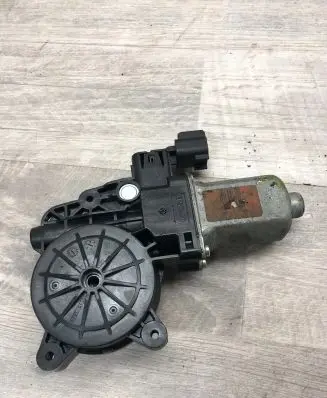 Ford Ranger Rear door window regulator motor
