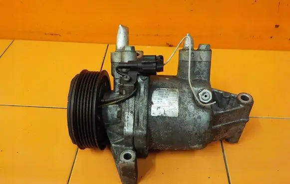 Nissan Micra Air conditioning (A/C) compressor (pump) 