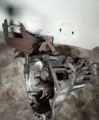 Chrysler Sebring (ST-22 - JR) Manual 5 speed gearbox P04670290AG AM778694