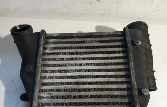 Audi A6 S6 C6 4F Intercooler radiator 4F0145805E