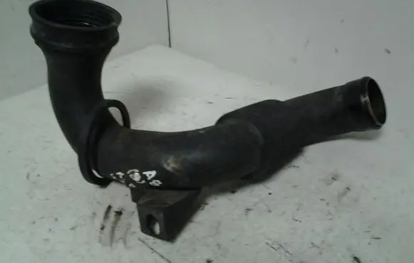 Audi A8 S8 D3 4E Air intake duct part 057129609E