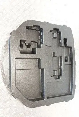 Trunk/boot floor carpet liner