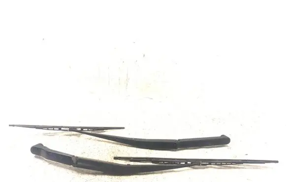 Subaru Legacy Front wiper blade arm