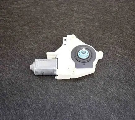 Audi A1 Front door window regulator motor 8K0959801C