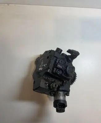 Opel Vivaro Fuel injection high pressure pump 0445010406
