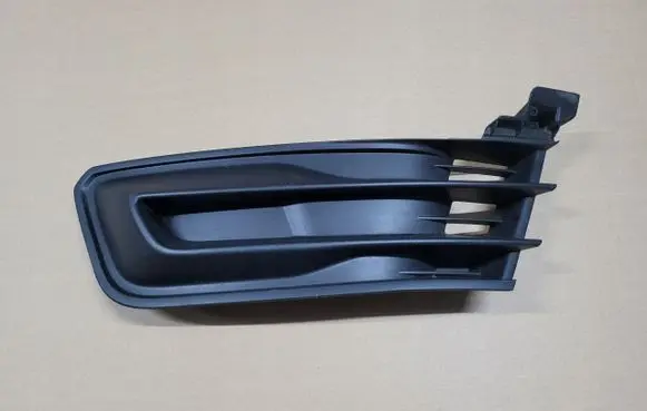Renault Captur Front bumper lower grill 263362112R