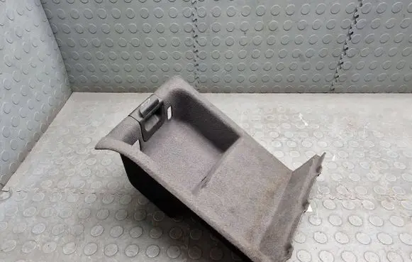 BMW 5 E39 Other trunk/boot trim element 8190761