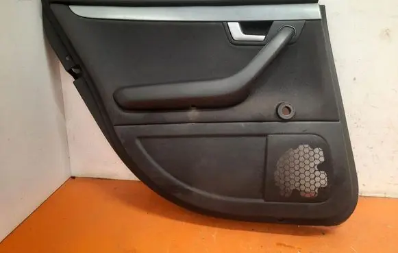 Audi A4 S4 B7 8E 8H Door card panel trim set 8E0867305