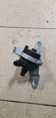 BMW 4 F32 F33 Electric auxiliary coolant/water pump 9147359