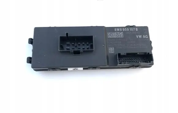 Audi Q5 SQ5 Tailgate/trunk control unit/module 8W8959107B