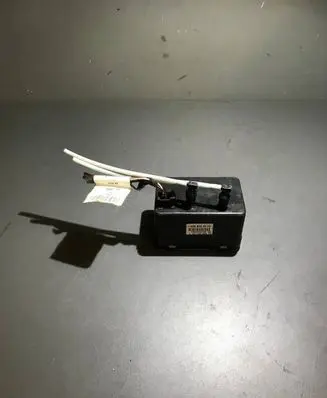 Mercedes-Benz E W211 Central locking vacuum pump A3510020010 0008002548 2090220088