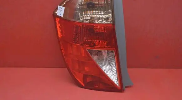 Honda FR-V Rear/tail lights