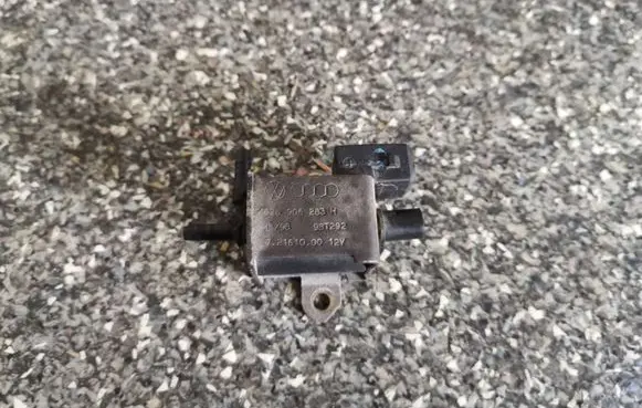 Audi A6 S6 C5 4B Turbo solenoid valve 026906283H 72161000