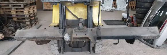 Toyota Hilux (AN10, AN20, AN30) Tow bar set