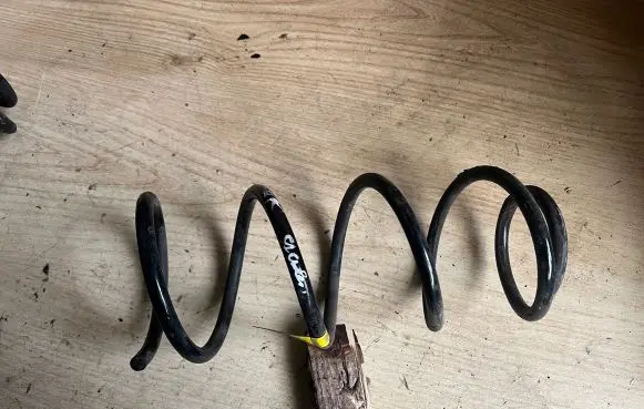 Chevrolet Spark Rear coil spring 96682490