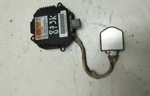 Infiniti EX Headlight ballast module Xenon
