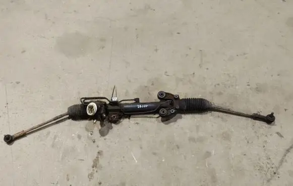 Mitsubishi Grandis Steering rack 5823108