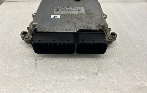 Mercedes-Benz GL X166 Engine control unit/module A6429000401