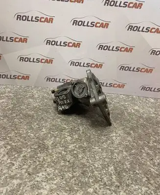 Audi A3 S3 A3 Sportback 8P EGR valve 06F131503B