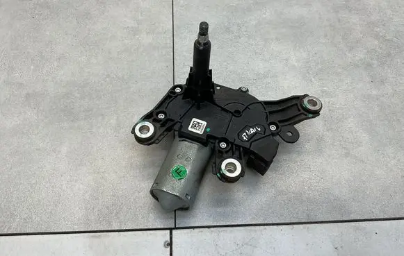 Nissan X-Trail T32 Rear window wiper motor 287104BA0A