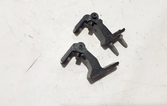 Rear door upper hinge