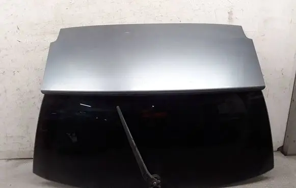 Peugeot 407 Opening tailgate glass 