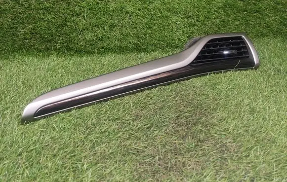 Ford Fusion II Dashboard side air vent grill/cover trim DS73F04338B