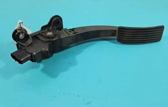 Mitsubishi Outlander Accelerator throttle pedal 08158B1B IMPRK1522104
