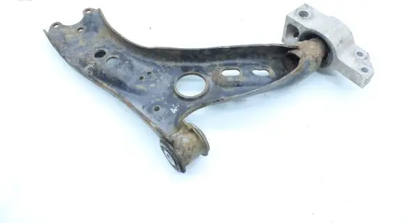 Volkswagen PASSAT B7 Front lower control arm/wishbone 5N0407151
