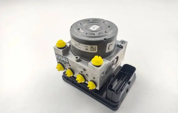 Ford B-MAX ABS Pump D1B12C405AC 10022002164 D1B12C013BA