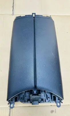 Mercedes-Benz C W205 Armrest 