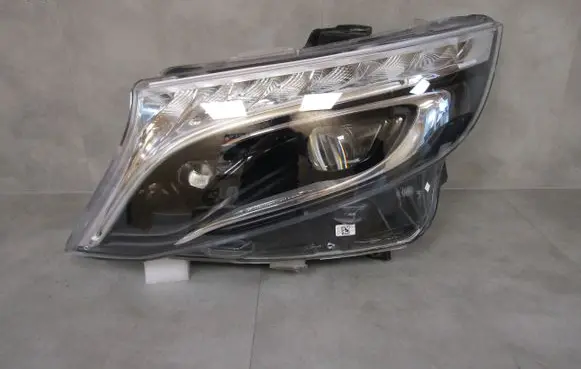 Mercedes-Benz Vito Viano W447 Headlight/headlamp A4479061401 00337754 1EX01128481