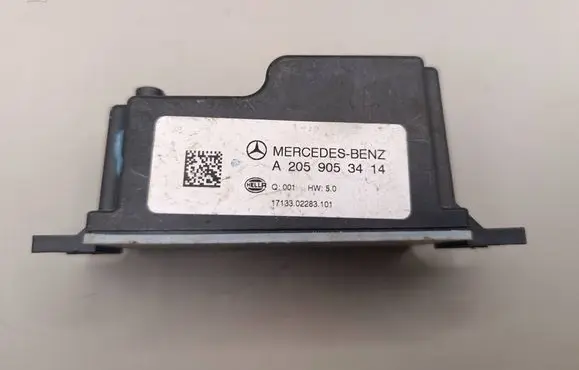 Mercedes-Benz C W204 Voltage converter inverter A2059053414 1713302283101