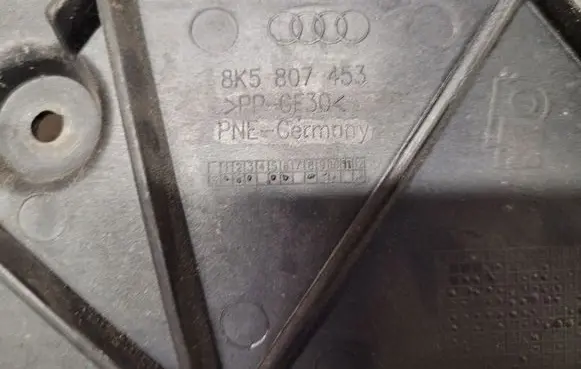 Audi A4 S4 B8 8K Rear bumper mounting bracket 8K5807453