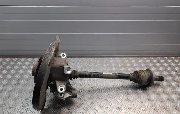 BMW 7 F01 F02 F03 F04 Rear wheel hub 6797447 7566087