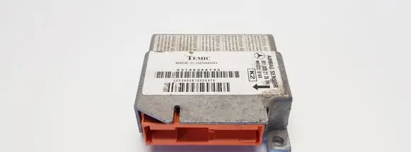 Mercedes-Benz E W210 Airbag control unit/module 0018202126
