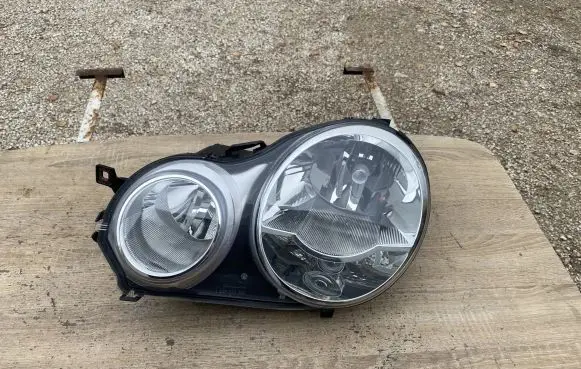 Volkswagen Polo Headlight/headlamp 6Q1941007M 1J1941015B