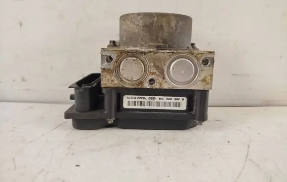 Renault Megane II ABS Pump 0265800519 78329H1273
