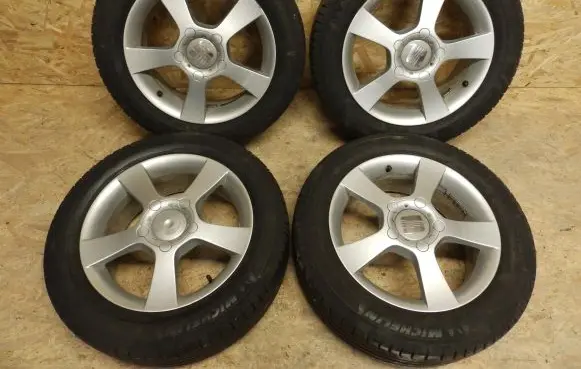 Seat Altea R16 alloy rim 