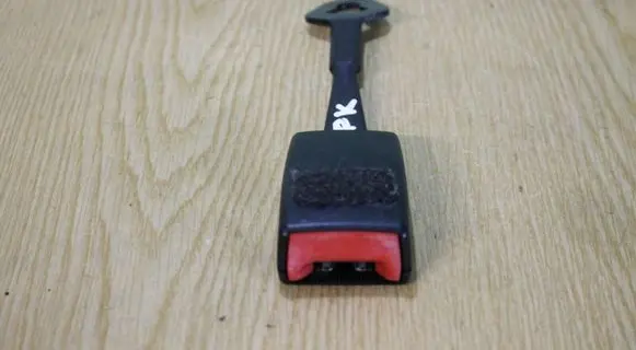 Audi A4 S4 B6 8E 8H Front seatbelt buckle 8E0857755C