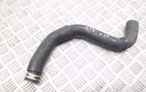 Nissan Qashqai Engine coolant pipe/hose