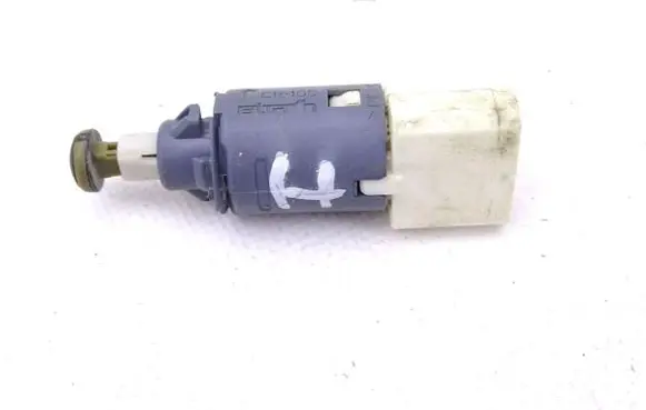 Renault Kangoo II Brake pedal sensor switch 8200168238 GBIMPORT