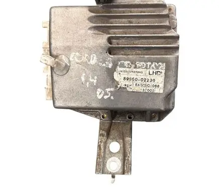 Toyota Corolla E120 E130 Power steering control unit/module 8965002230