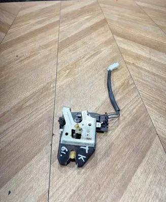 Chevrolet Epica Loading door lock