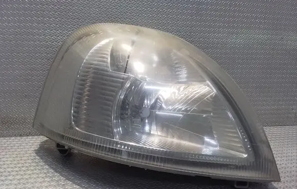 Nissan Interstar Headlight/headlamp 8200163518
