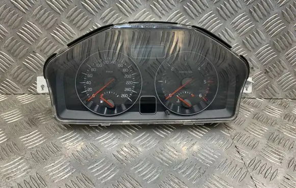 Volvo V50 Speedometer (instrument cluster) 69199470T