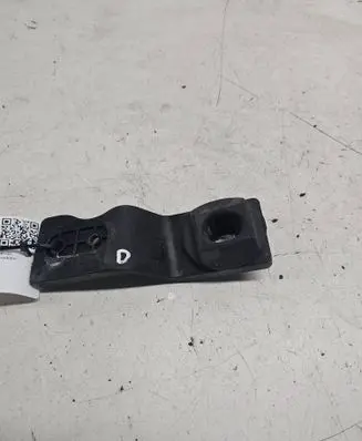 Jaguar XF X260 Radiator mount bracket GX738K337AC