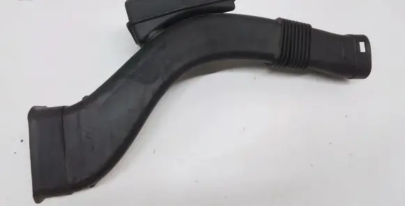 BMW 7 F01 F02 F03 F04 Intake resonator 7577473