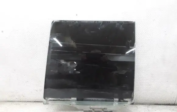 Ford Explorer Rear door window glass