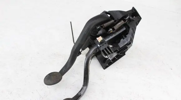 Mini One - Cooper F56 F55 Pedal assembly 6854627